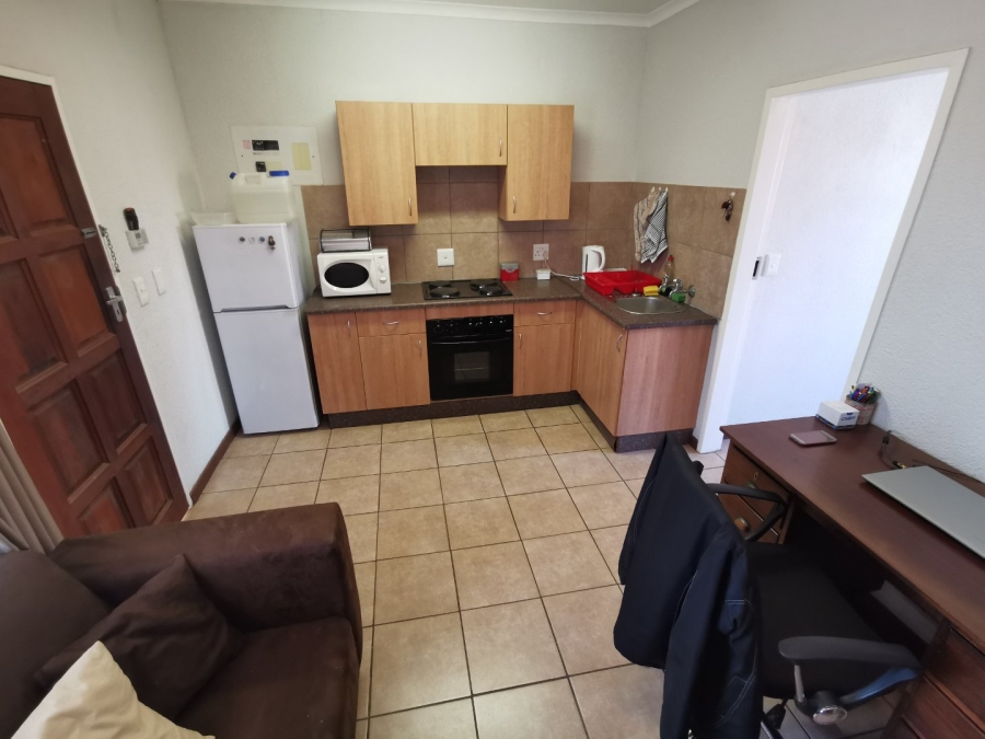 To Let 1 Bedroom Property for Rent in Die Bult North West